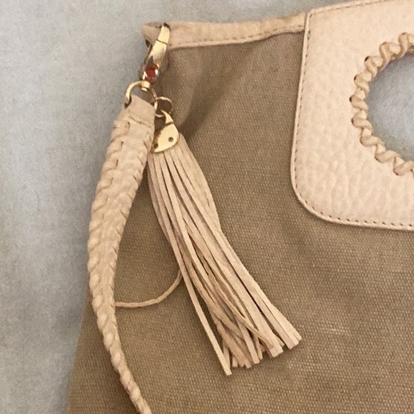 HENRI BENDEL Cream Leather Magazine Tote Bag - Picture 3 of 6